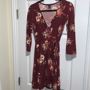 Rue 21 maroon floral dress 🌺